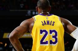 爱游戏体育-蒂姆焦点对战，詹姆斯与30激战DWG分钟，大比分获胜胜负难料！