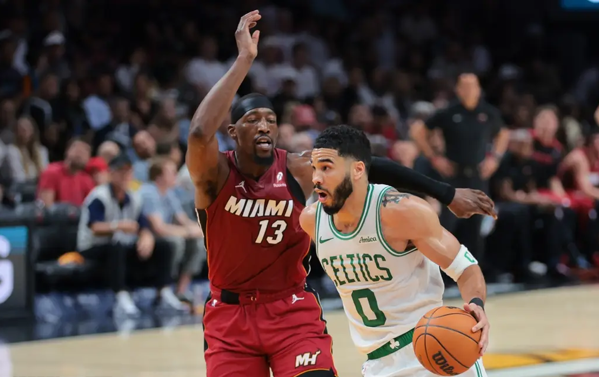 塔图姆在中国队比赛中势不可挡，败北引发热议！的简单介绍