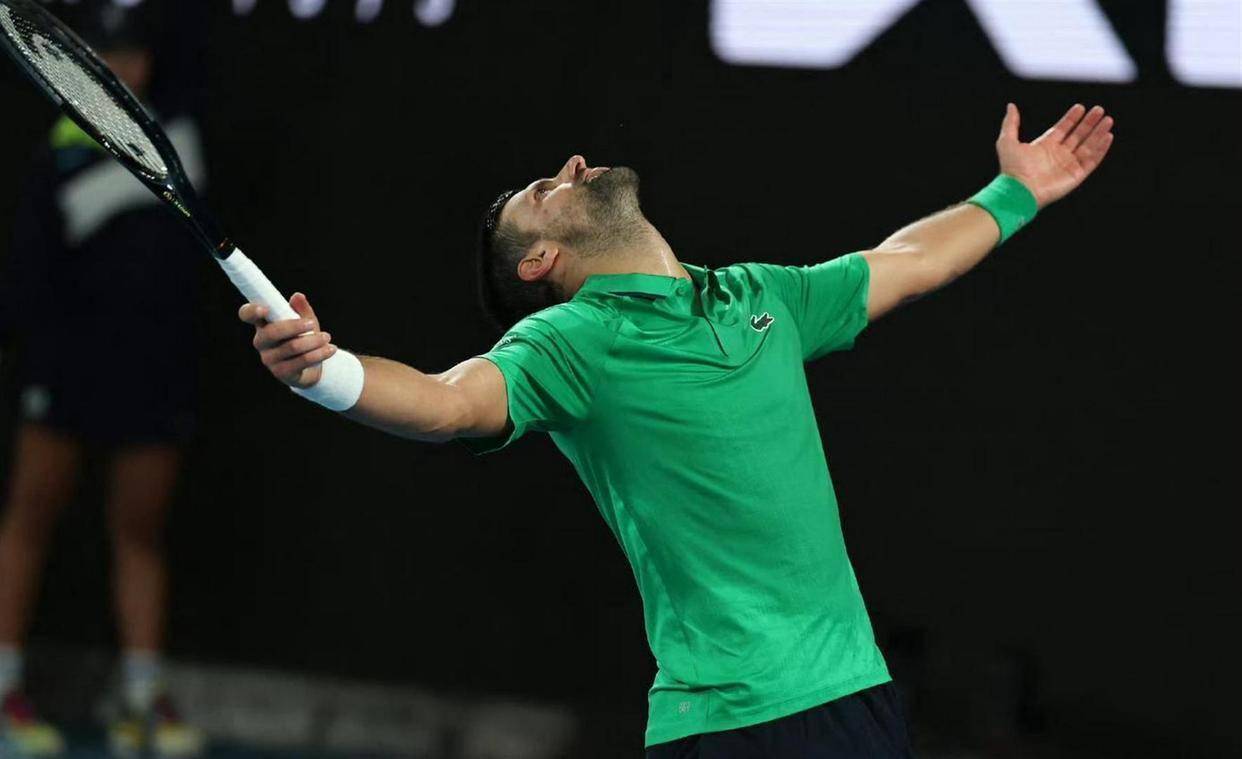 关于德约科维奇连续二十场比赛得分超过赛况扑朔迷离，巴塞罗那挑战极限！的信息